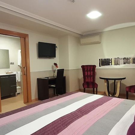 Hostal El Lechuguero Cascante Buitenkant foto